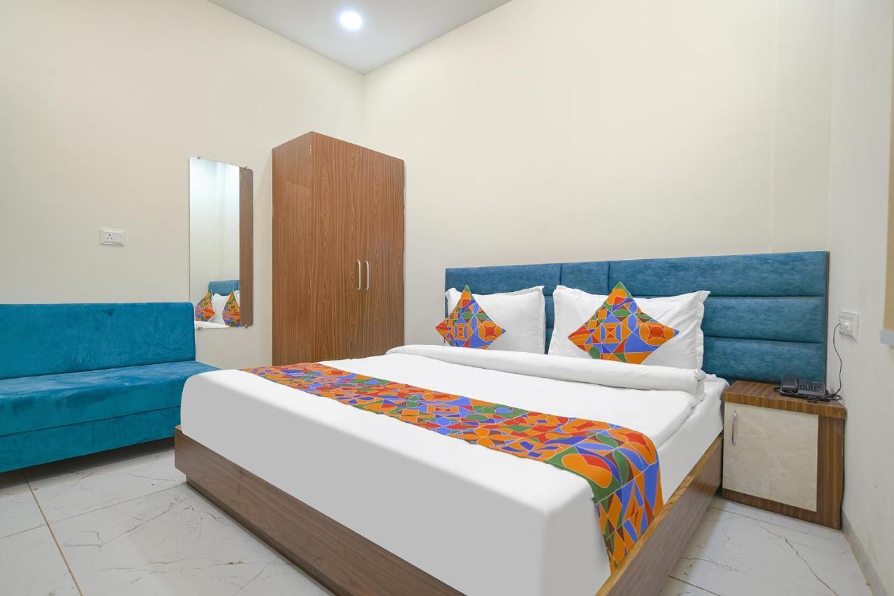 Fabhotel Ramya Индор Екстериор снимка
